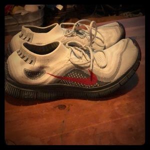 Nike free run 5.0 flyknit